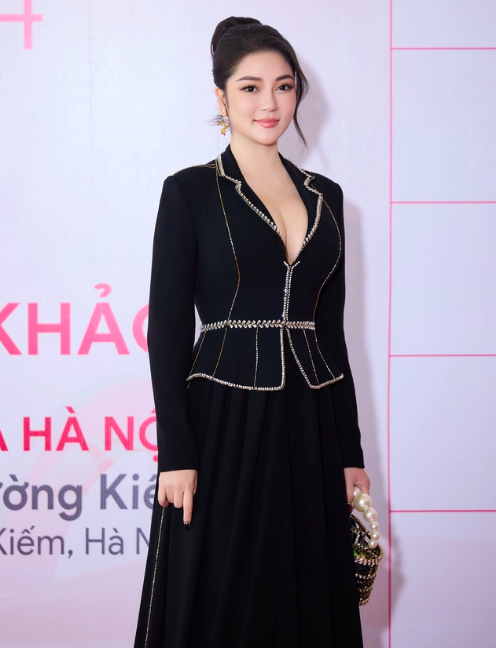 Captura de pantalla 2025 11 18 a las 19:13:39.png