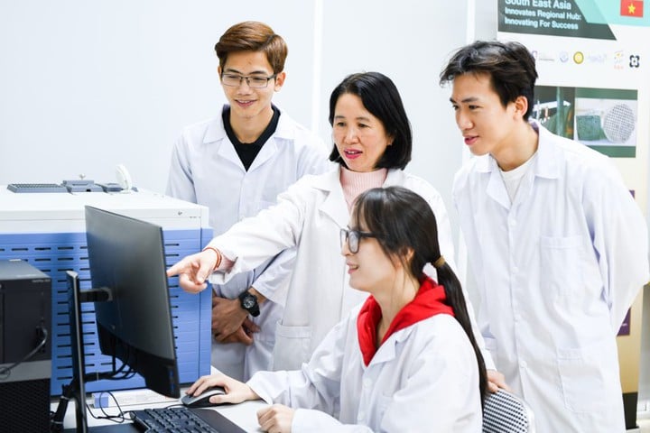          Học viện Chiến lược Khoa học và Công nghệ có chức năng đào tạo thạc sĩ, tiến sĩ khoa học, công nghệ - Ảnh 1.