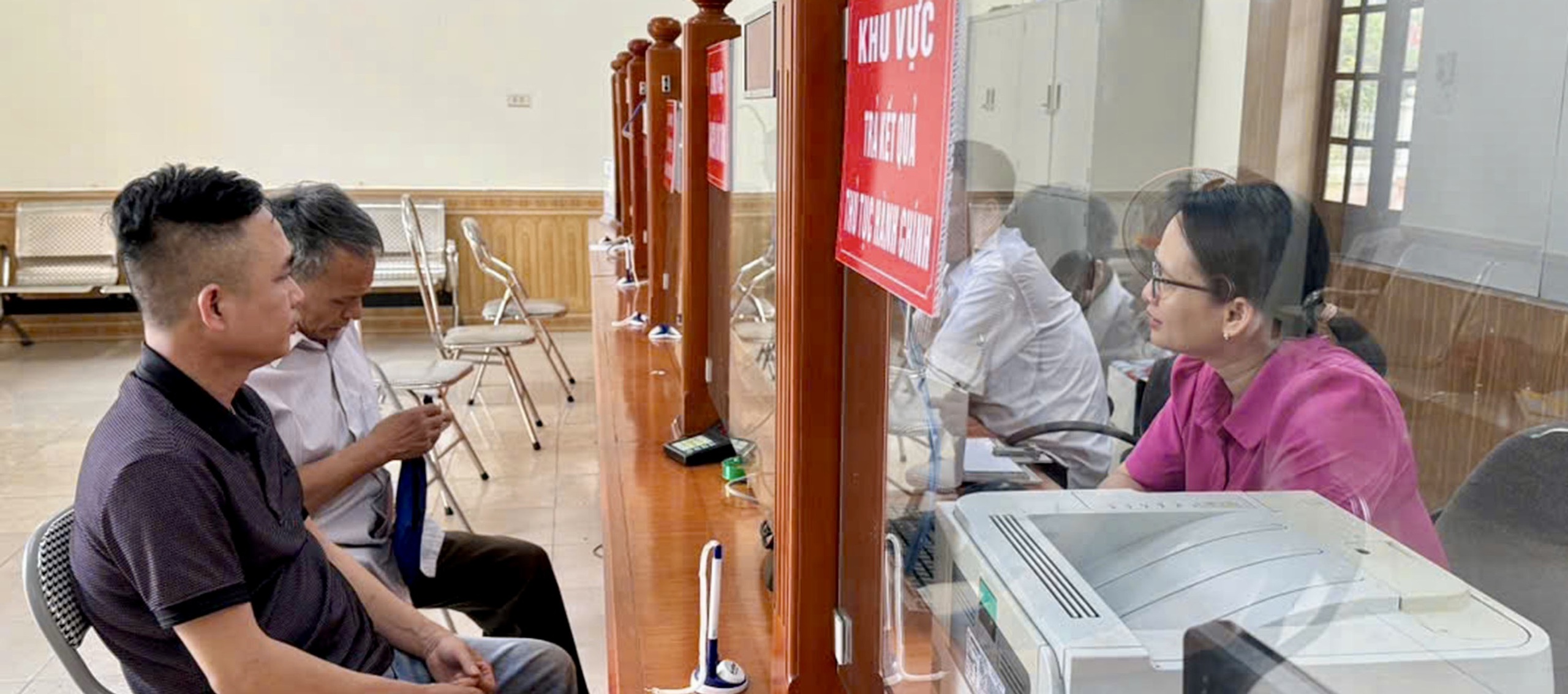 Hưng Yên chuyển đổi số thực chất, hướng tới hiệu quả bền vững- Ảnh 2.