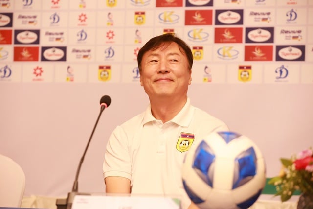 HLV Ha Hyeok-jun không e ngại Xuân Son: ‘Đội tuyển Lào muốn đánh bại Việt Nam và giữ sạch lưới’- Ảnh 2.