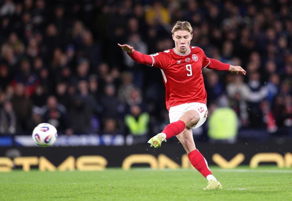វិចារណកថា_uefa_com scotland_v_denmark_ _fifa_world_cup_2026_qualifier (2).jpg