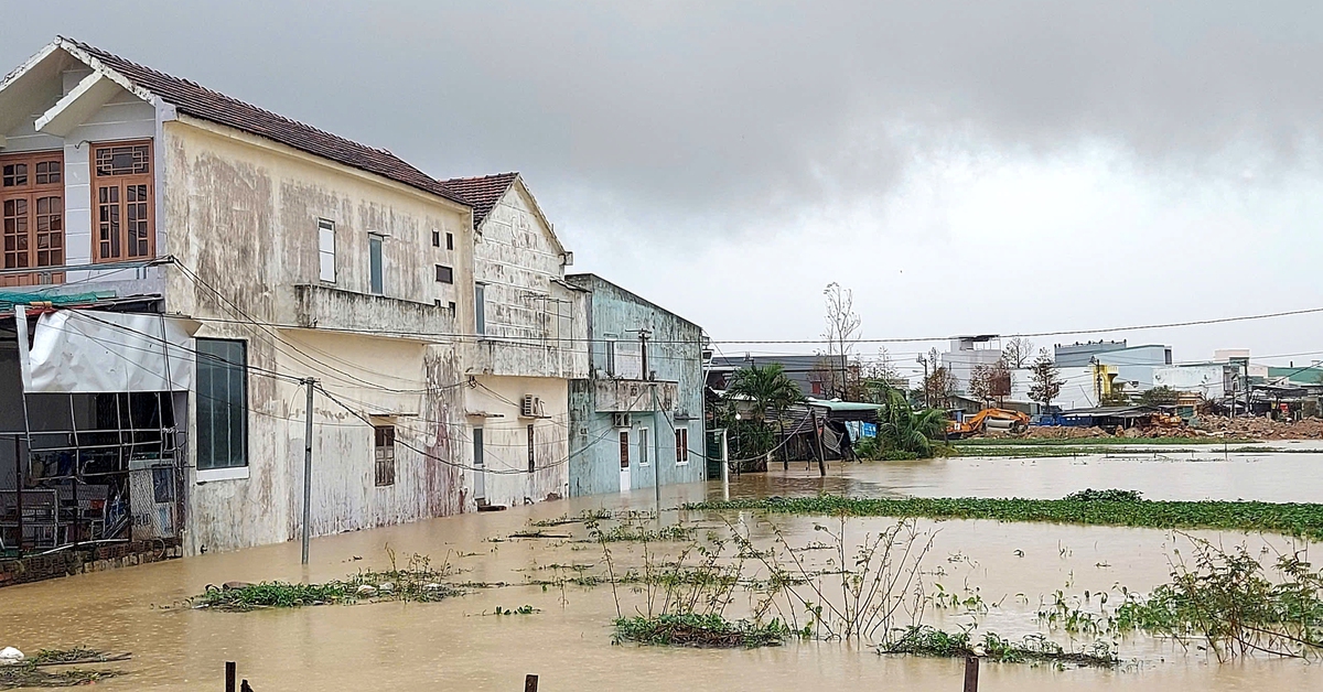 Gia Lai giao các trường chủ động cho học sinh nghỉ học tránh lũ