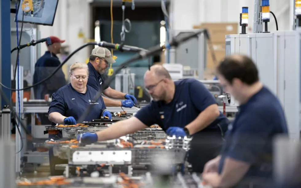 Nhiều doanh nghiệp đăng tuyển để 