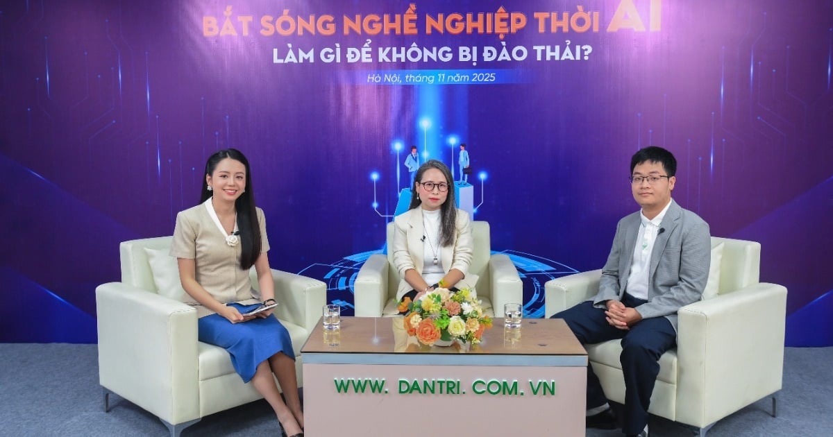 Bắt sóng nghề nghiệp thời AI: Làm gì để không bị đào thải?