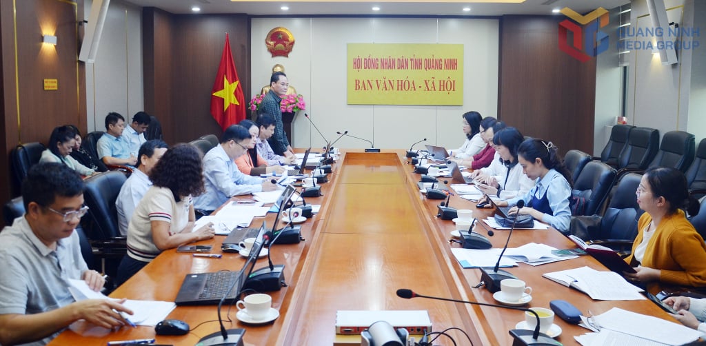 A Tartományi Népi Tanács Kulturális és Társadalmi Bizottságának Felügyelő Küldöttsége a Tartományi Társadalombiztosítással együttműködve kidolgozta a tartományban dolgozók társadalombiztosítási és egészségbiztosítási politikáinak végrehajtását a 2021-2025 közötti időszakban, 2025 októberéig.