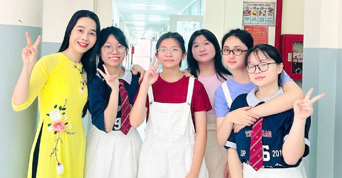 Chân dung giáo viên thời công nghệ số - Kỳ 3: Dạy trò biết 'lợi dụng' công nghệ để học