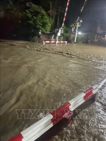 Подпись к фотографии