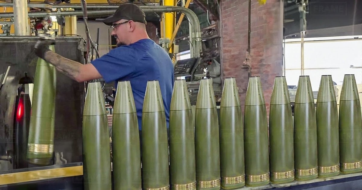 Vương quốc Anh lần đầu xây nhà máy sản xuất đạn dược sau nhiều năm
