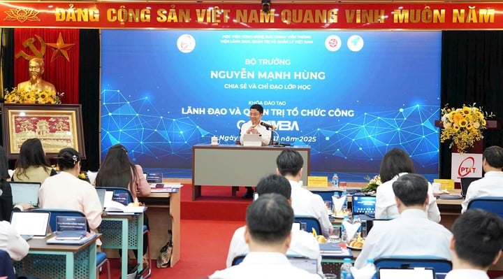 Bộ KH&CN đào tạo MBA "đời mới" cho lãnh đạo các đơn vị - Ảnh 2.