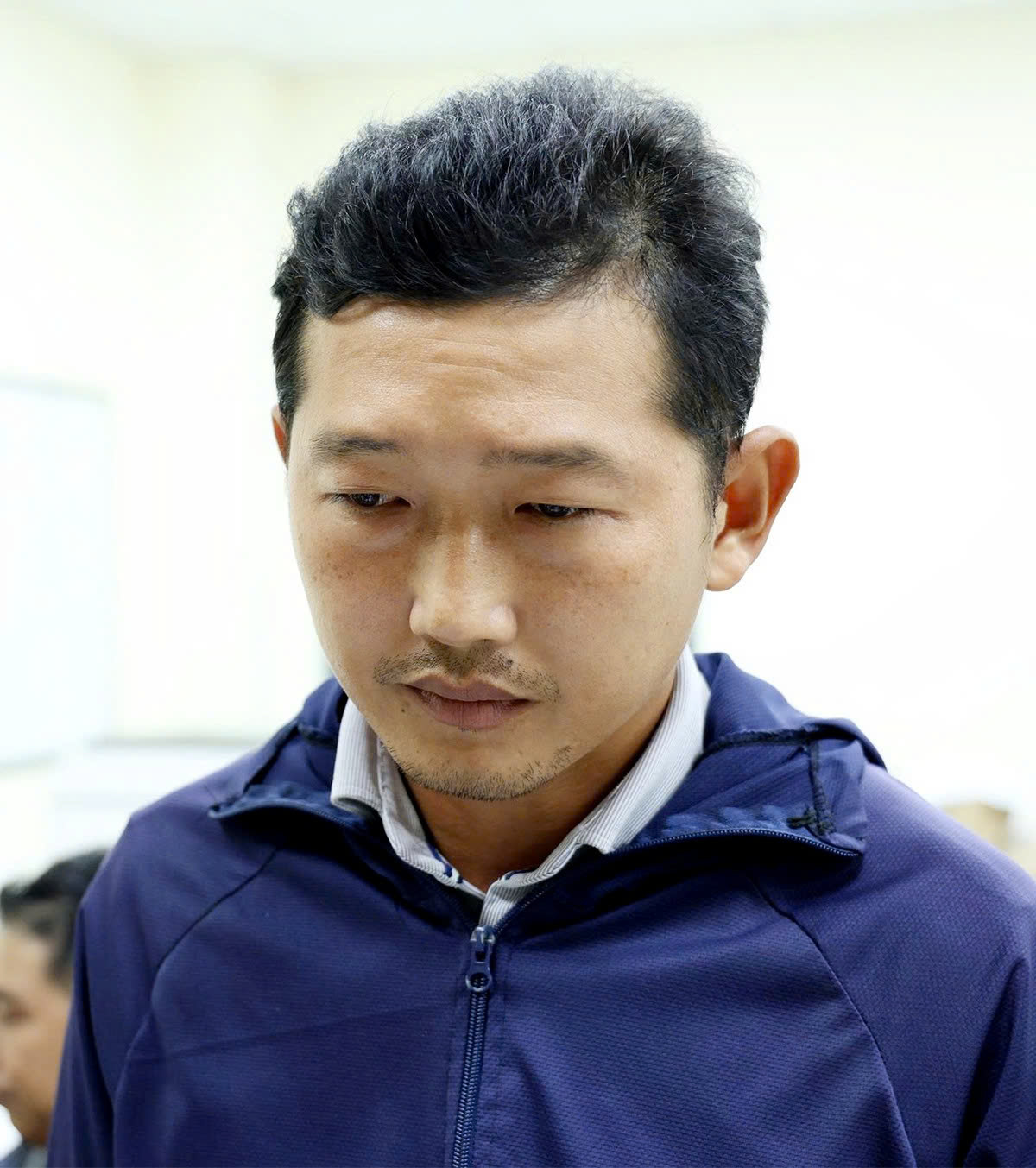 อัน เกียง: คุมขังชั่วคราว 6 ราย ฐานฉ้อโกงและยักยอกทรัพย์