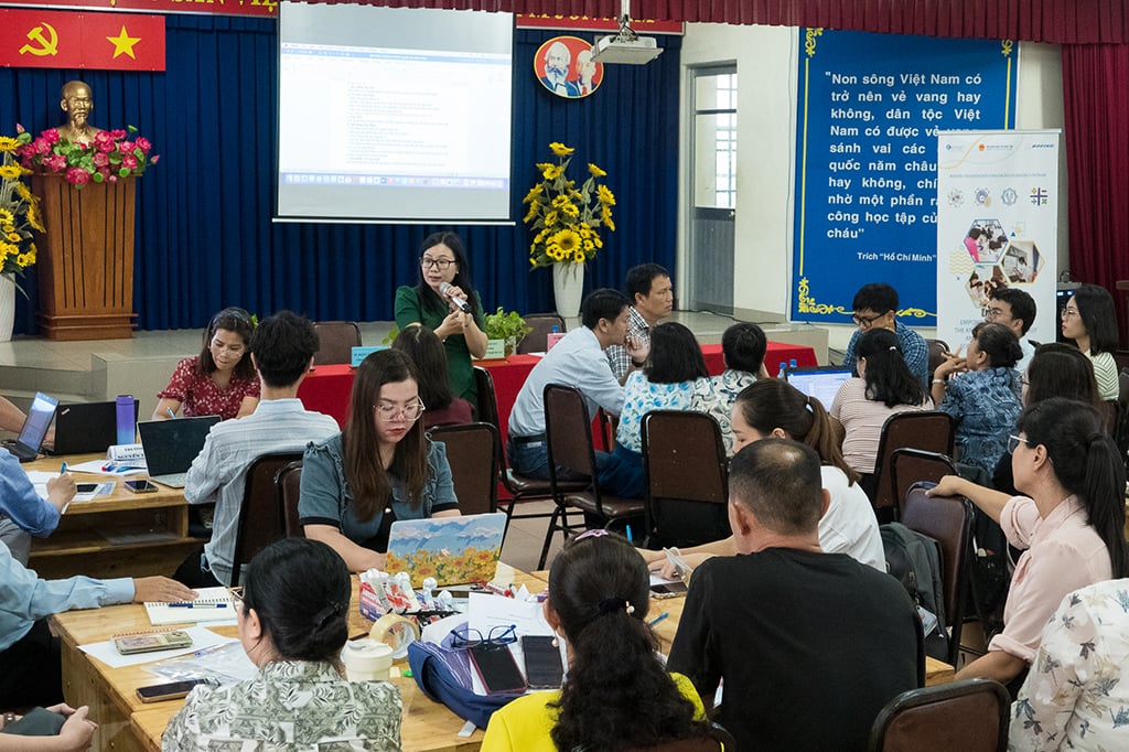 Hơn 60 % giáo viên VN sử dụng AI trong giảng dạy , dẫn đầu toàn cầu - Ảnh 1.