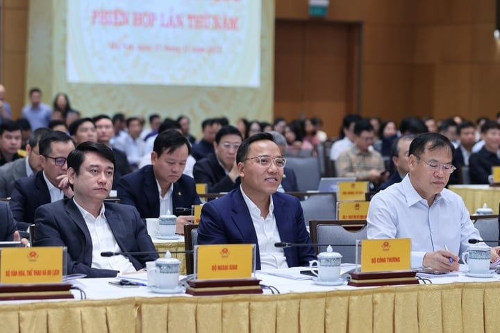 Thủ tướng: Năm 2026, dành khoảng 95 nghìn tỷ đồng ngân sách cho khoa học - công nghệ - Ảnh 2.