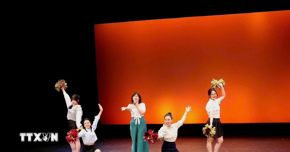 Один з яскравих виступів на Дні В'єтнаму 2025 року у Веллінгтоні, Нова Зеландія. (Фото: VNA)