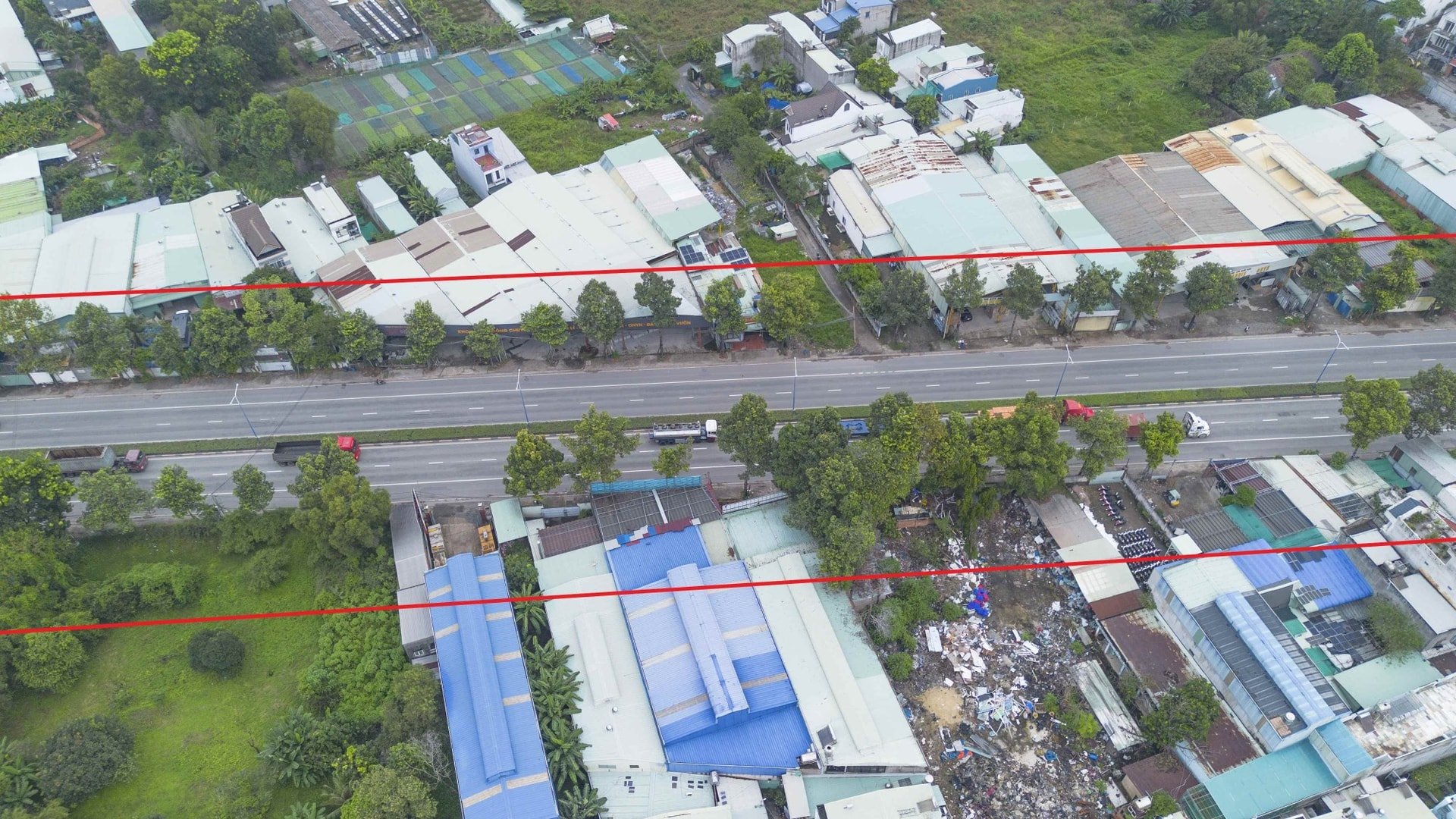 ផ្លូវក្រោមដីនៅប្រសព្វ Pham Ngoc Thach