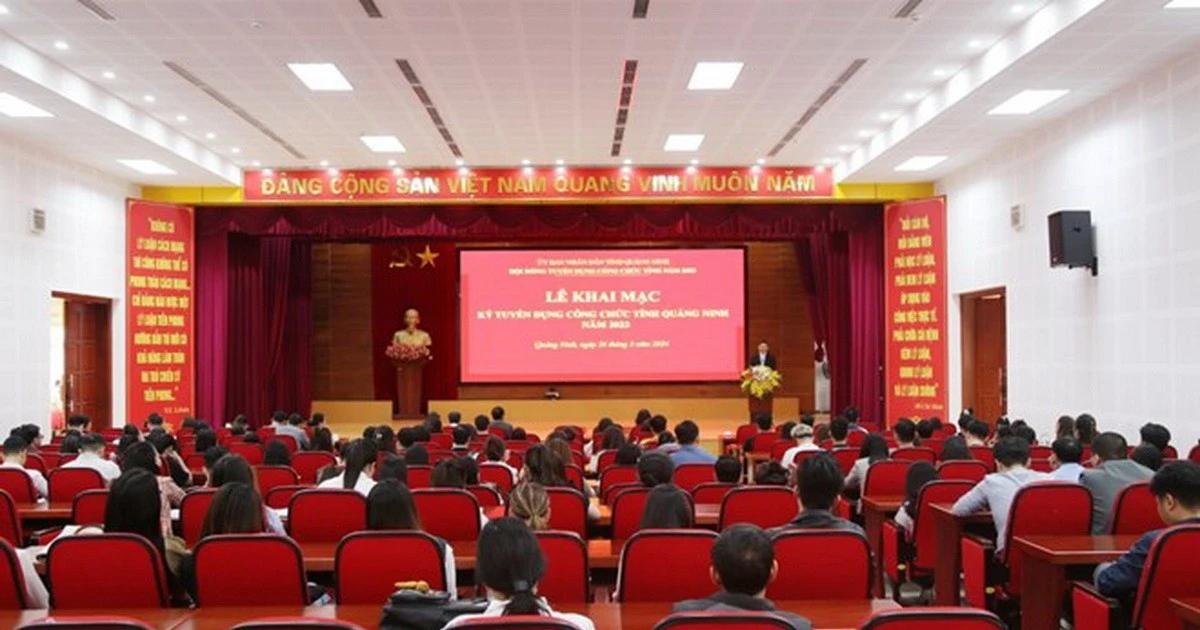 Quảng Ninh lần đầu tuyển chọn công chức làm việc tại xã, phường, đặc khu