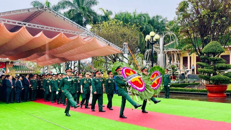 Seremonien fant sted i en høytidelig og verdig atmosfære.