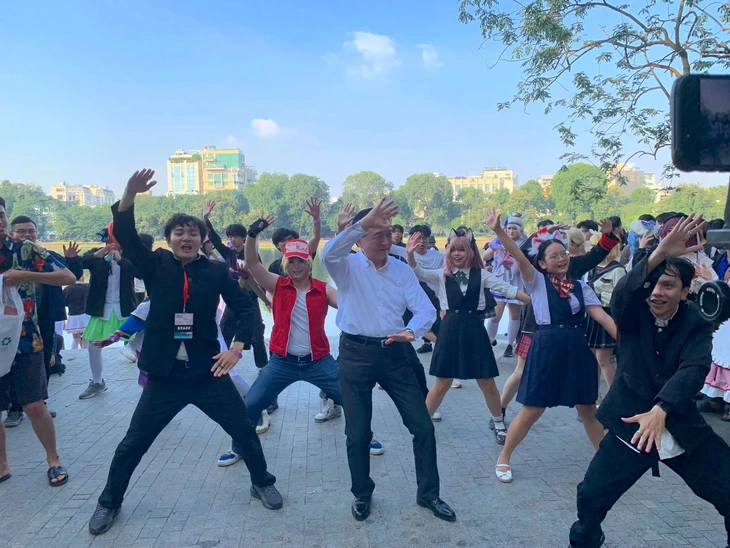 Thống đốc tỉnh Kanagaw - Ảnh 3.