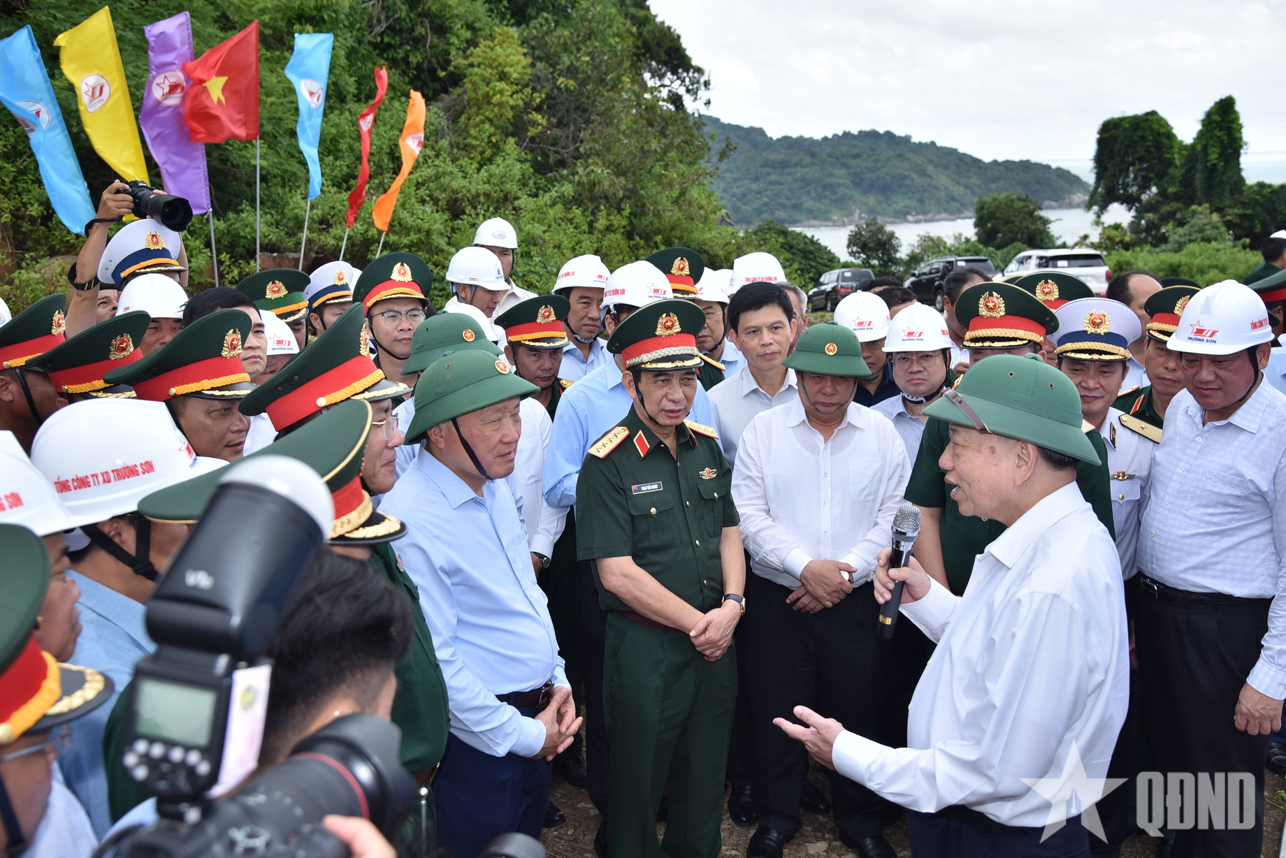 جنرل سکریٹری ٹو لام نے Ca Mau میں دورہ کیا اور کام کیا۔