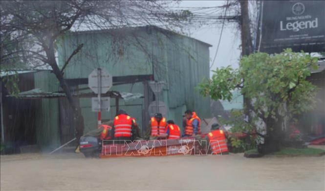 Подпись к фотографии