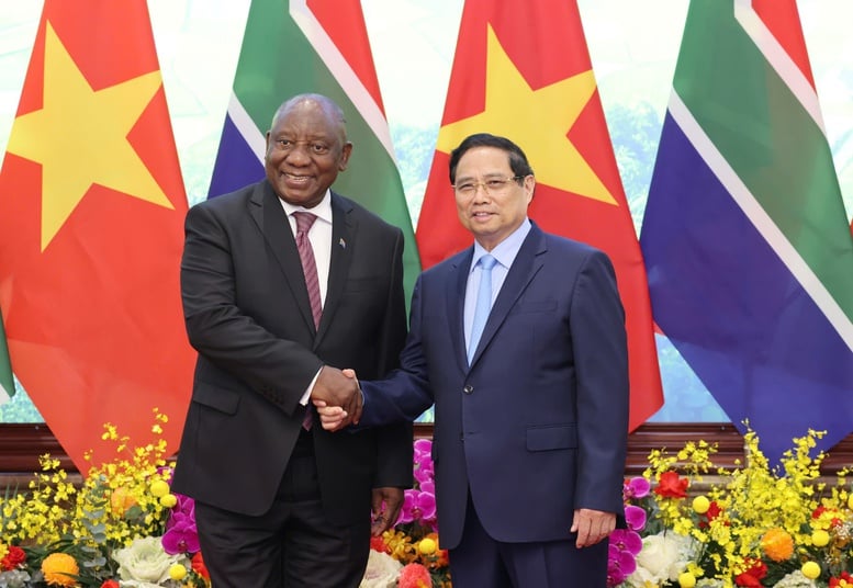 វៀតណាមនិងអាហ្វ្រិកខាងត្បូងពង្រឹងកិច្ចសហប្រតិបត្តិការពាណិជ្ជកម្មលើមូលដ្ឋាននៃទំនាក់ទំនងទ្វេភាគីប្រកបដោយស្ថិរភាព - រូបថត ១. Việt Nam, Nam Phi tăng cường hợp tác thương mại trên nền tảng quan hệ song phương ổn định- Ảnh 1.