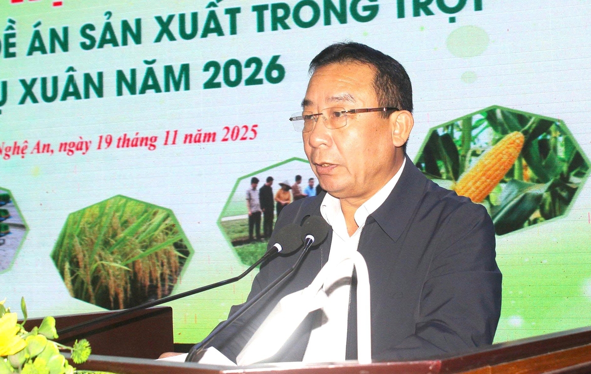 Ông Nguyễn Văn Đệ, Phó Chủ tịch UBND tỉnh Nghệ An yêu cầu các địa phương, đơn vị phải bám sát lịch thời vụ. Ảnh: Việt Khánh.