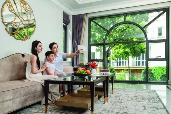 Cửa nhôm cách âm cao cấp Eurowindow giúp không gian trong nhà luôn yên tĩnh, dễ chịu. Ảnh: Ngọc Hà. 
