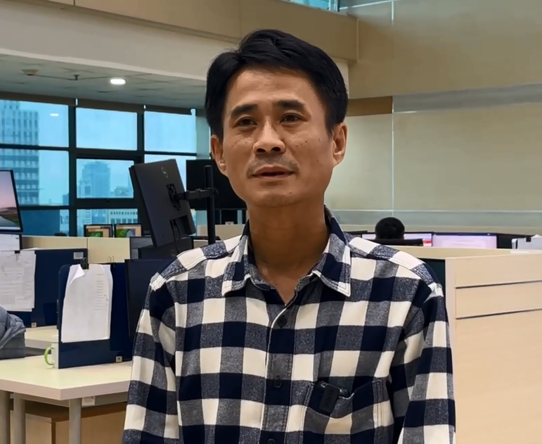 นายเหงียน ดึ๊ก ฮัว รองหัวหน้าฝ่ายพยากรณ์ภูมิอากาศ ศูนย์พยากรณ์อุทกวิทยาแห่งชาติ