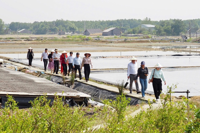 - عکس ۵. - Ảnh 5.