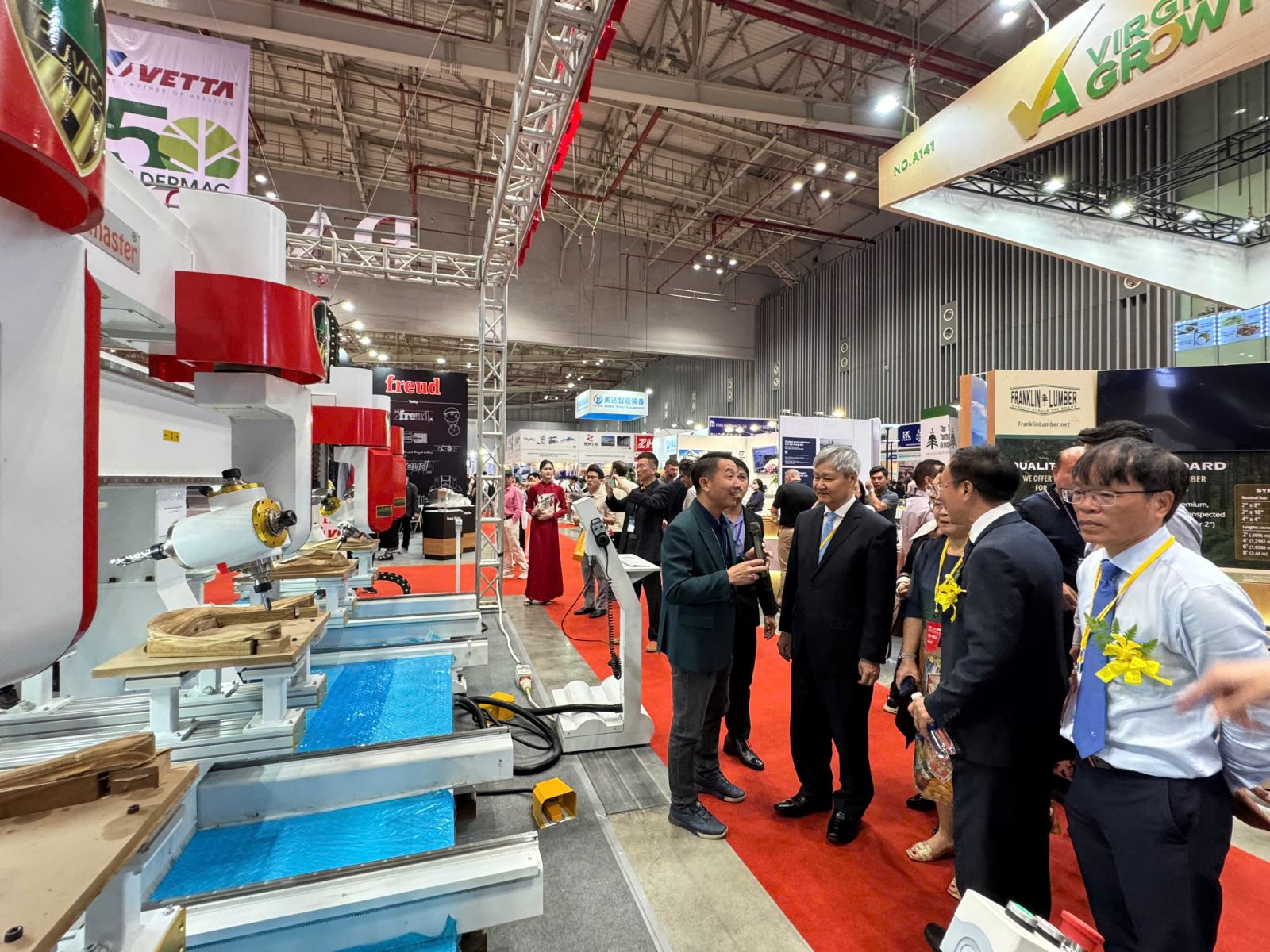 ចំណងជើងរូបថត