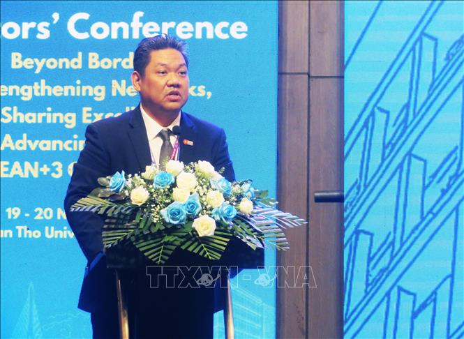 ចំណងជើងរូបថត