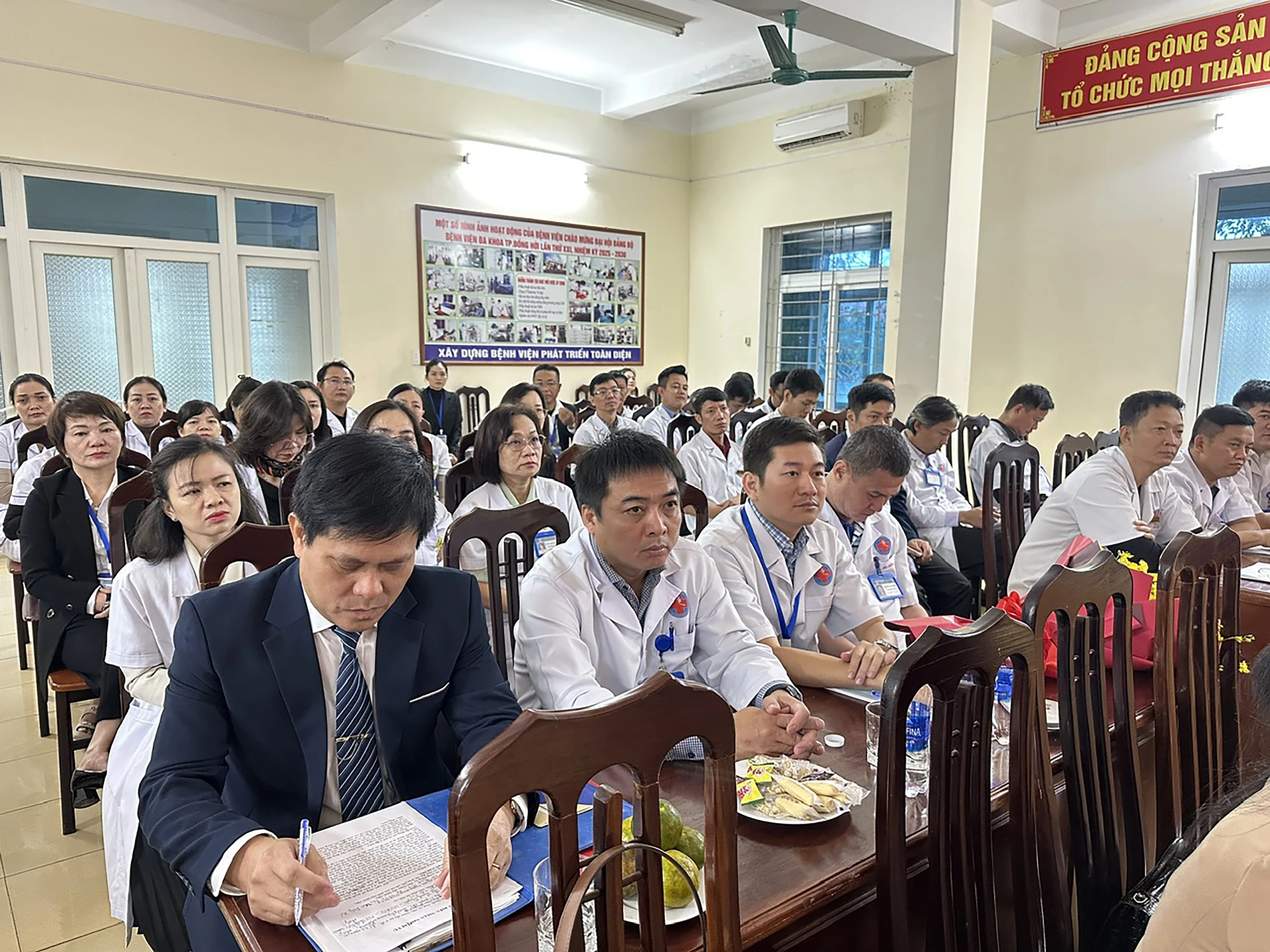 Delegados que asisten a la conferencia.