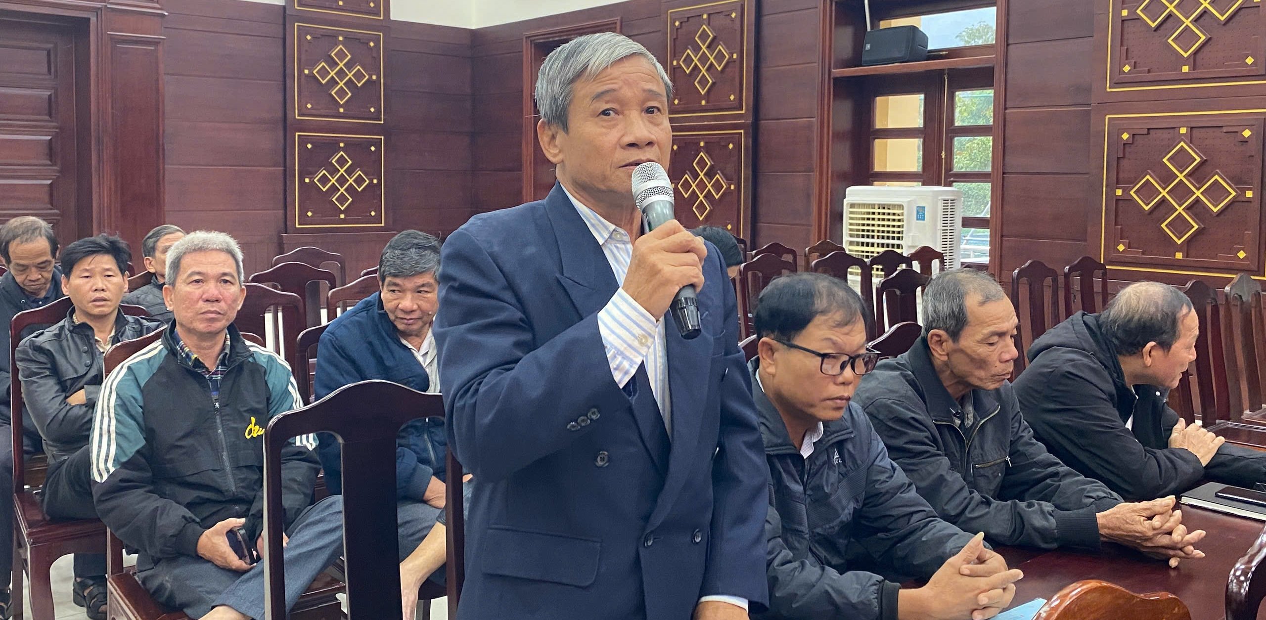 Cử tri các xã Phú Lộc, Hưng Lộc, Lộc An kiến nghị nhiều vấn đề