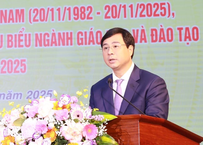 Phường Yên Sở biểu dương các điển hình tiên tiến, nhà giáo tiêu biểu- Ảnh 4.