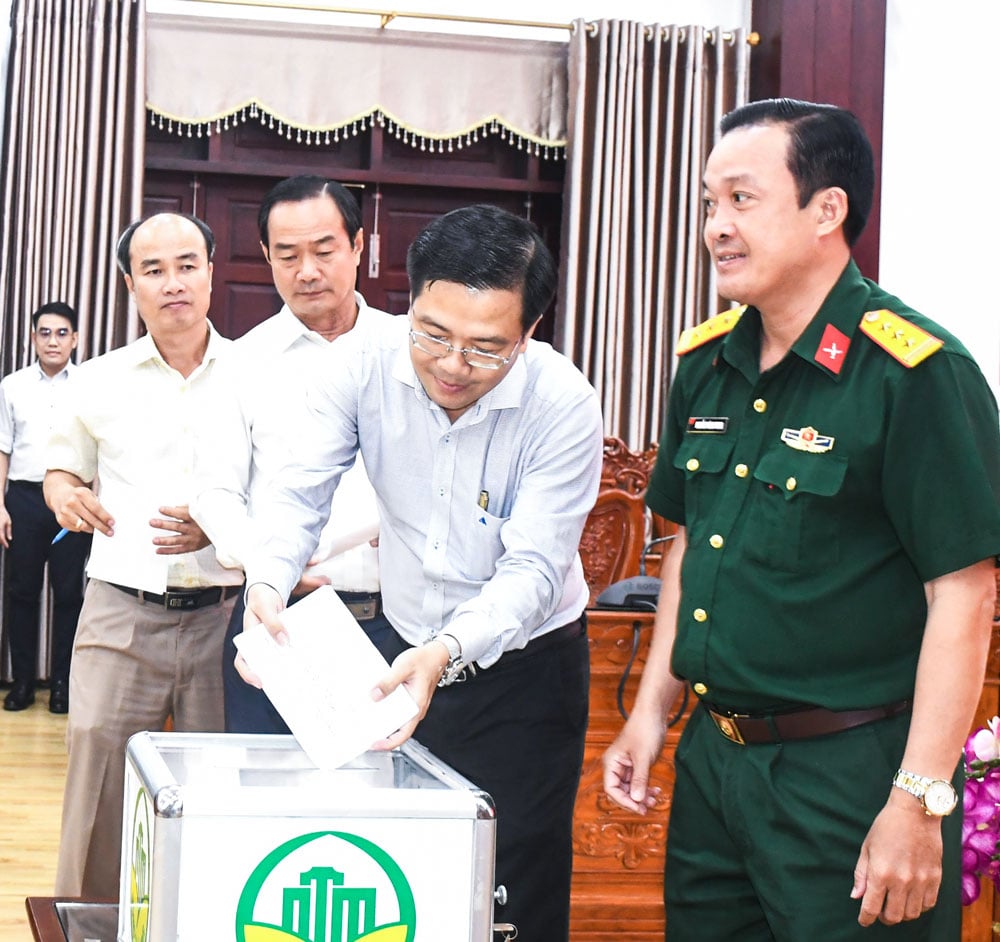 הנציגים הצביעו בעד הכרה ב-5 קומונות כעומדות בסטנדרטים כפריים חדשים ומתקדמים של כפריים חדשים עד שנת 2025.