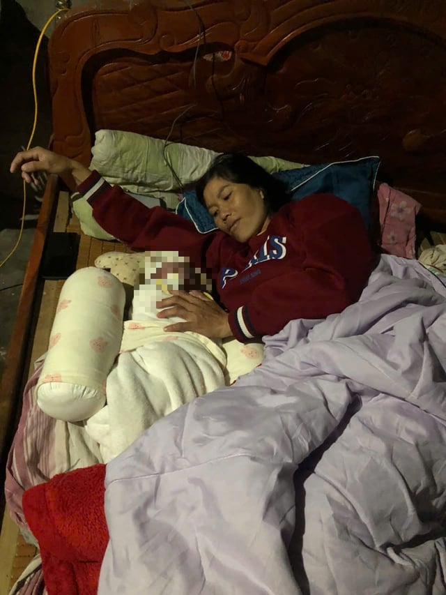 Nhân viên y tế vượt đêm mưa rét hỗ trợ sản phụ đẻ rơi an toàn- Ảnh 1.