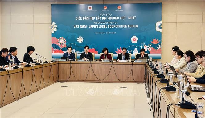 ចំណងជើងរូបថត