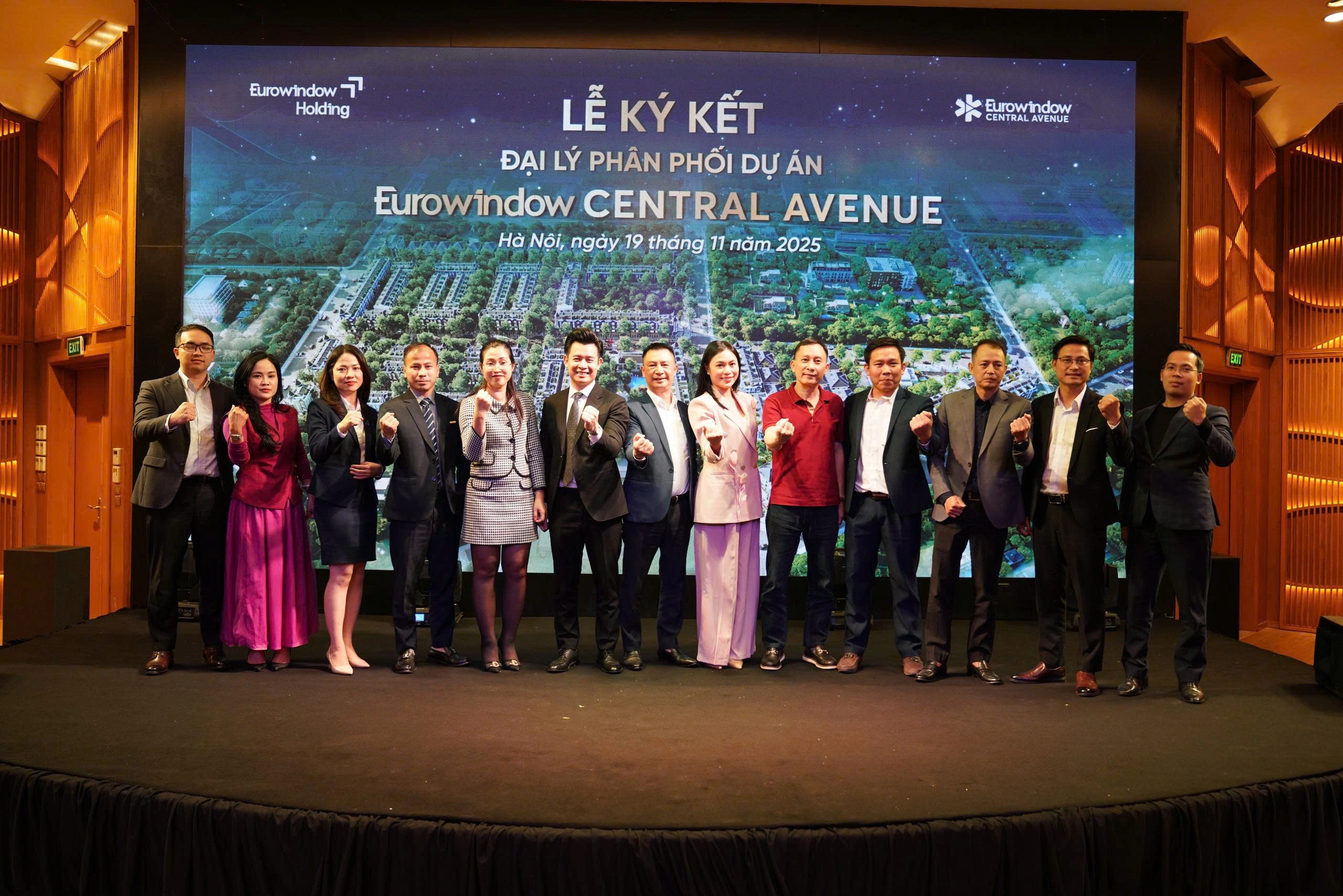 z7241422305191-9ef2d362442a0f2d33870bea6e710269