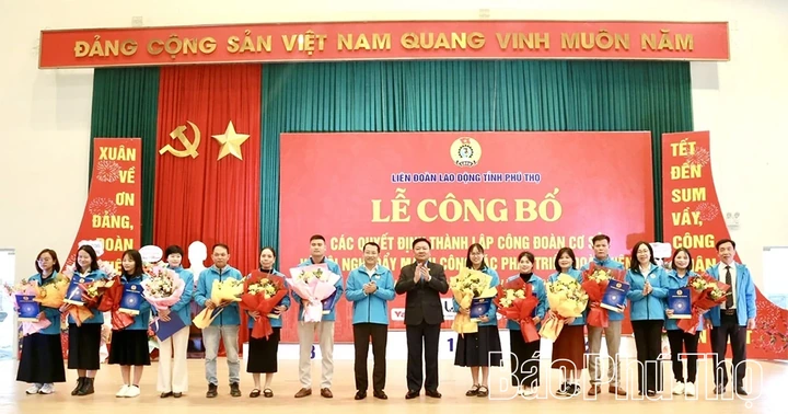 Thành lập 12 công đoàn cơ sở mới, thúc đẩy phát triển đoàn viên năm 2025