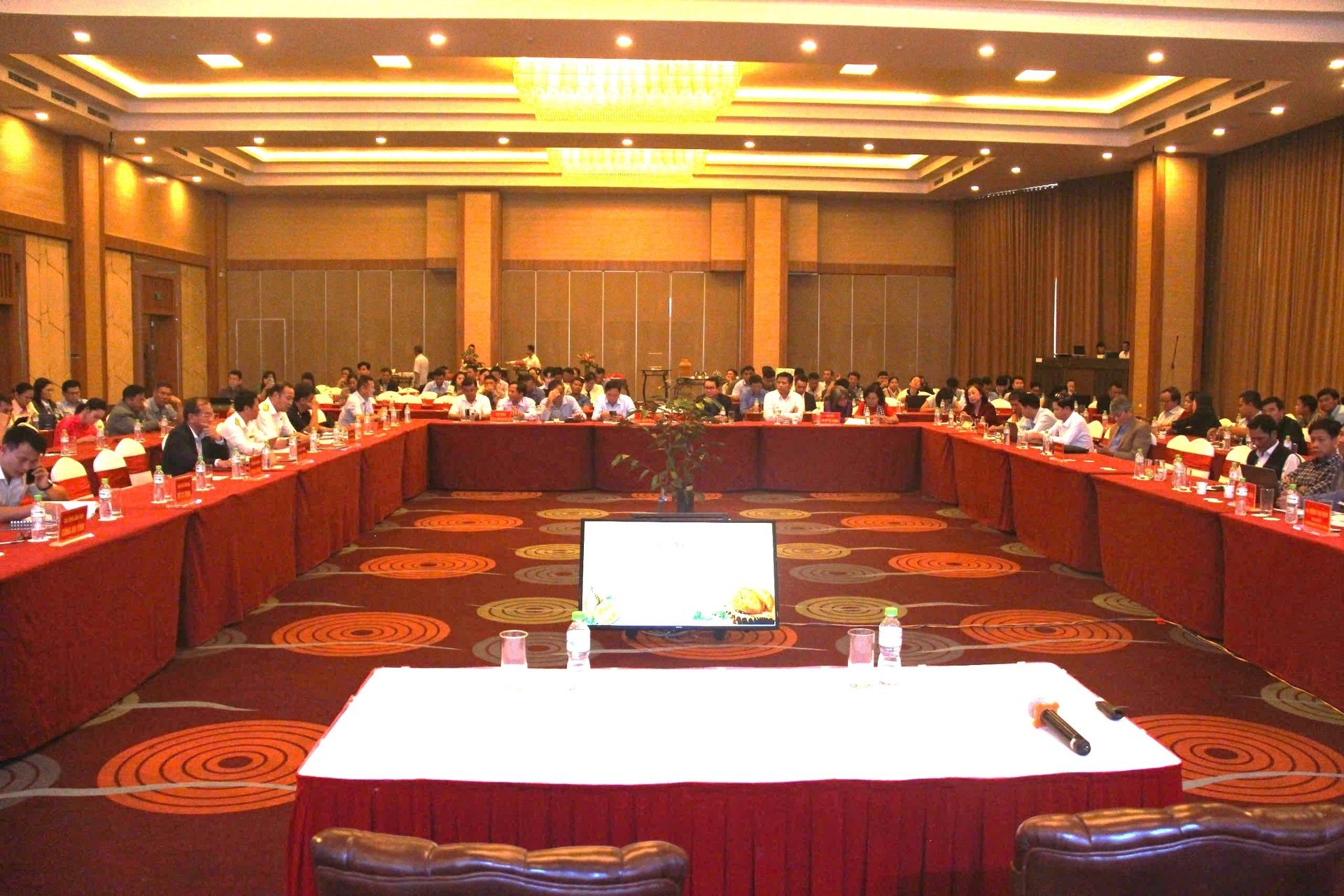 Quang cảnh Hội nghị tổng kết niên vụ sầu riêng năm 2025 và phương hướng nhiệm vụ năm 2026. Ảnh: Tuấn Trần.