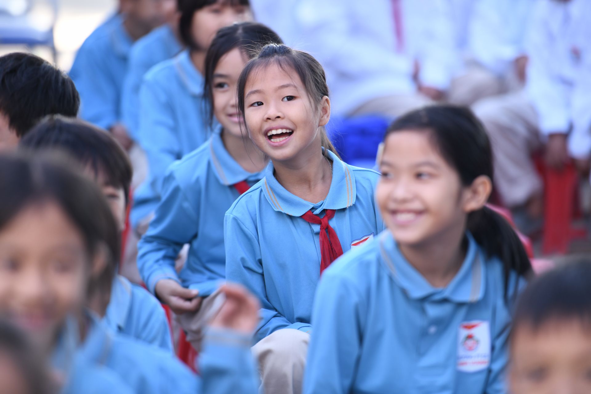 Món quà 800 triệu đồng tặng ngôi trường Thịnh Vượng - Ảnh 8.