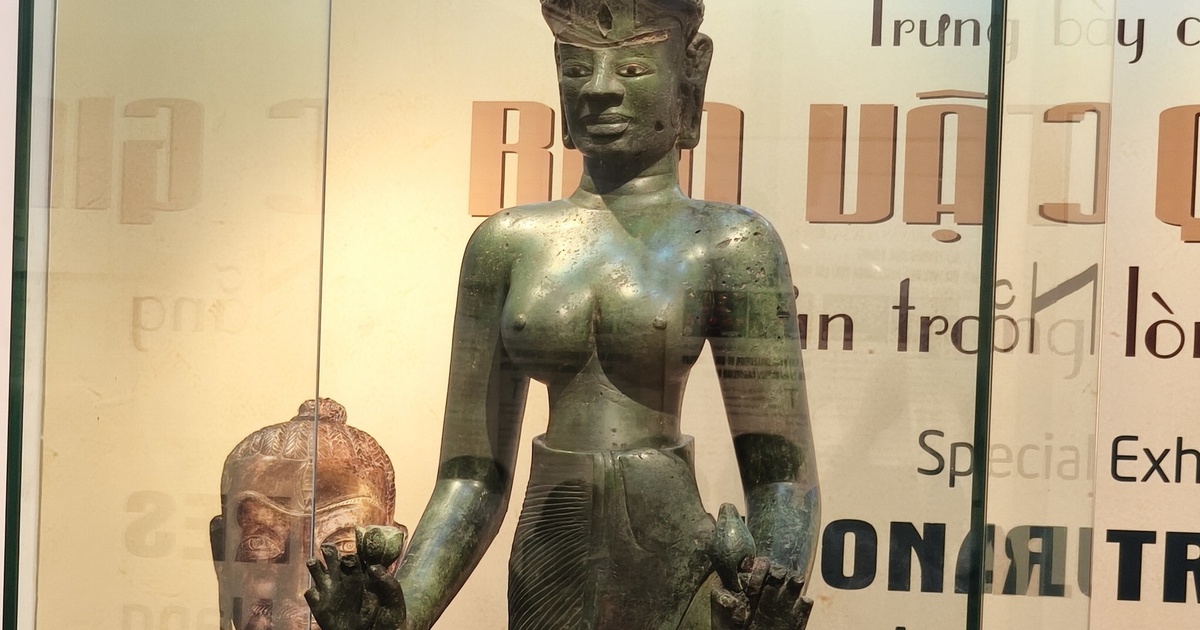 Lần đầu trưng bày bảo vật quốc gia tượng Bồ tát Tara hoàn chỉnh