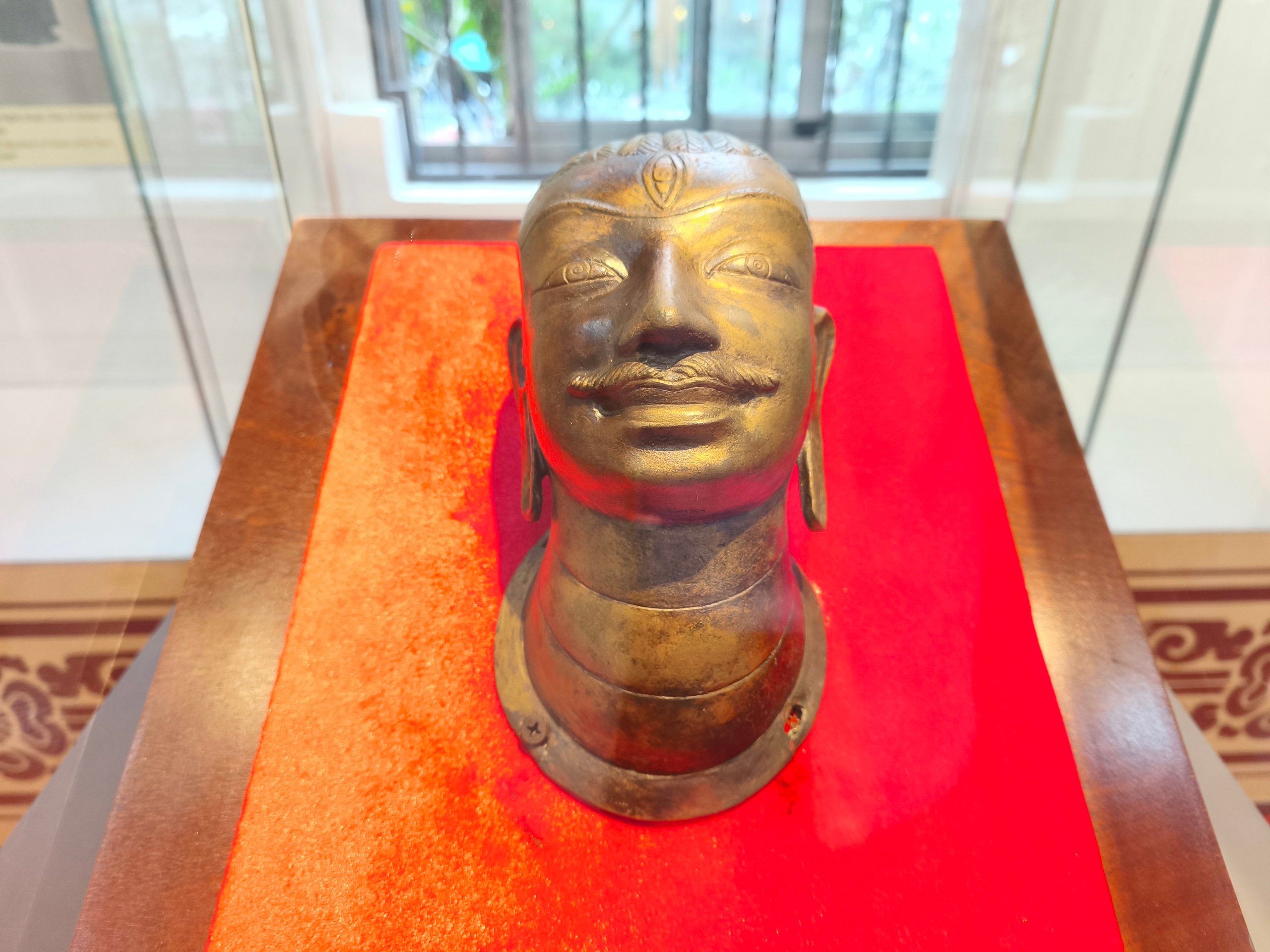 Lần đầu trưng bày bảo vật quốc gia tượng Bồ tát Tara hoàn chỉnh - Ảnh 14.