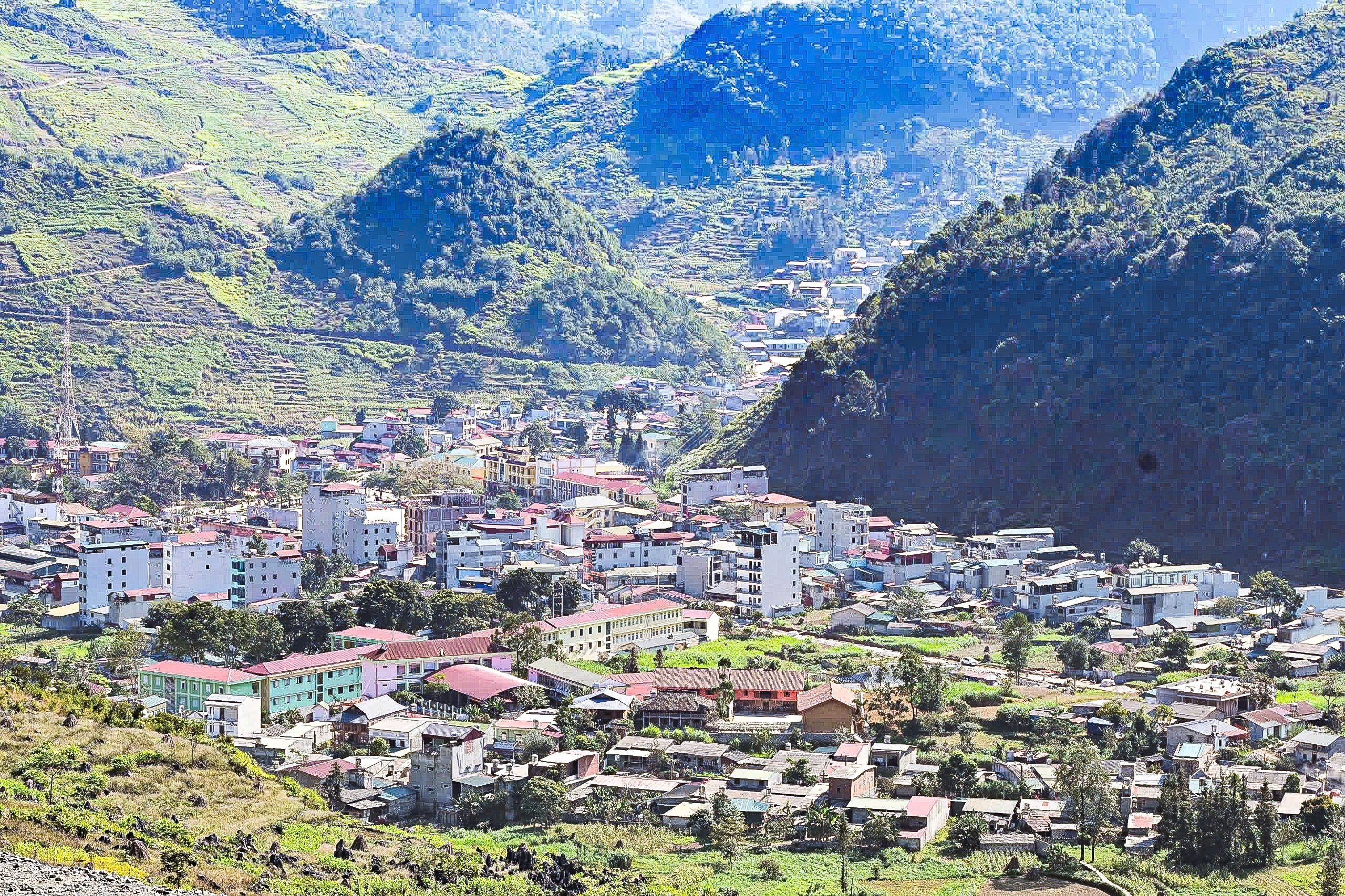 Kết luận của Bộ Chính trị, Ban Bí thư về định hướng xây dựng tiêu chuẩn của đơn vị hành chính, phân loại đơn vị hành chính và phân loại đô thị