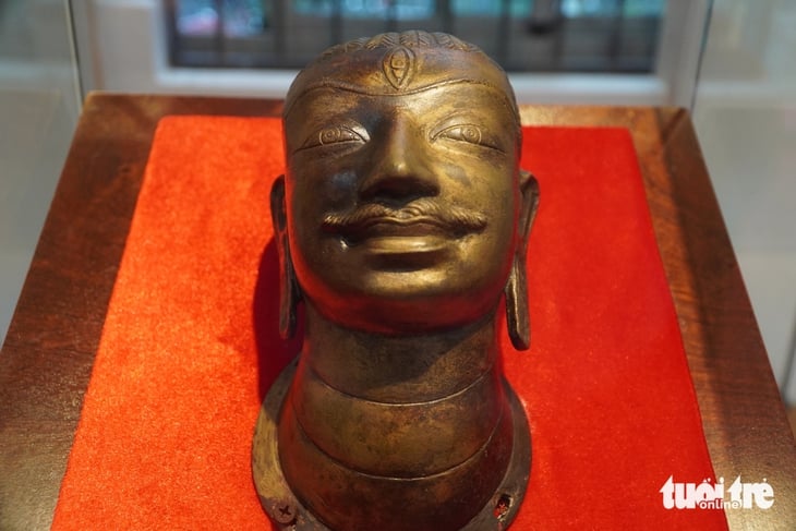 Lần đầu tiên giới thiệu tới công chúng bảo vật quốc gia tượng Bồ tát Tara hoàn chỉnh - Ảnh 5.