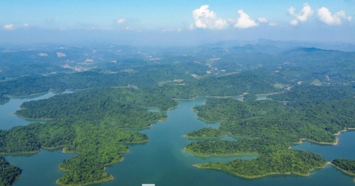 Bến En: Khám phá 'vịnh Hạ Long trên cạn' của xứ Thanh