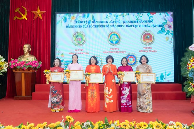 Phường Bồ Đề tuyên dương nhiều tập thể, cá nhân tiêu biểu nhân Ngày Nhà giáo Việt Nam 20/11- Ảnh 6.