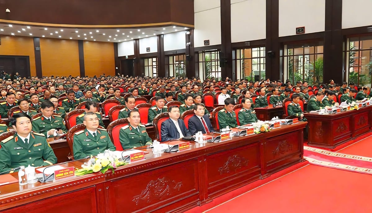 Các Giáo sư, Phó Giáo sư của Bộ Quốc phòng năm 2025. Ảnh: Bộ Quốc phòng. 