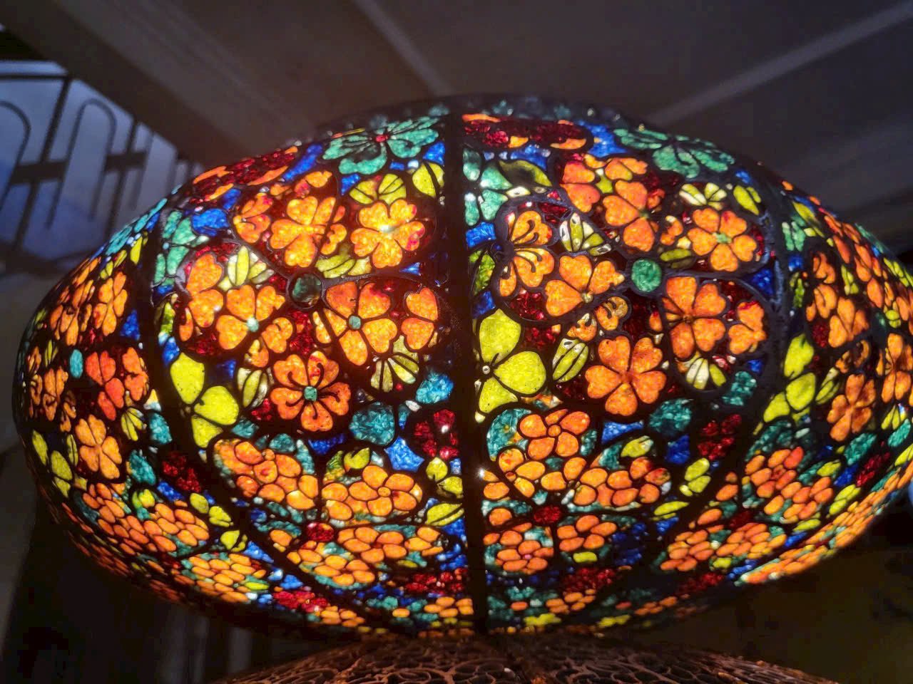 Kỹ nghệ độc lạ: Khúc biến tấu của pháp lam Huế- Ảnh 4.