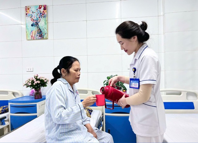 Thoát khỏi nỗi ám ảnh hội chứng ruột kích thích nhờ phác đồ kết hợp tại Bệnh viện Y học cổ truyền Nghệ An- Ảnh 2.