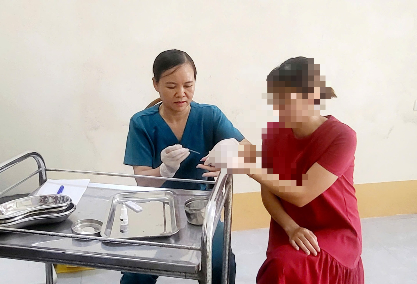 Phòng chống HIV/AIDS tại Ninh Bình, từ chính sách đặc thù đến những chuyển biến về kiểm soát tình hình dịch- Ảnh 3.